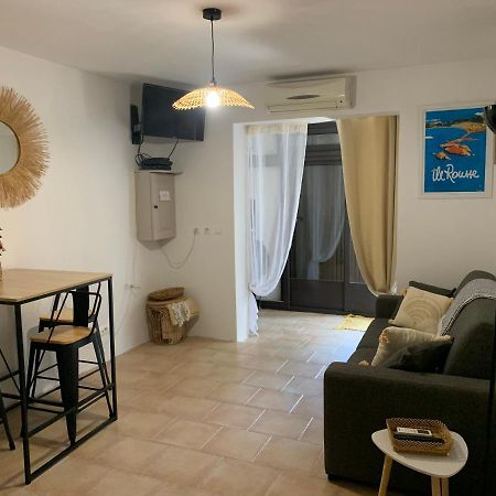 Studio Tout Equipe De 27M2, A 100M De La Mer, Et 500M Des Commerces Algajola  Kültér fotó