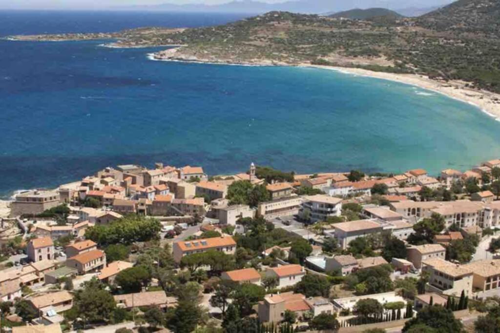 Studio Tout Equipe De 27M2, A 100M De La Mer, Et 500M Des Commerces Algajola  Kültér fotó